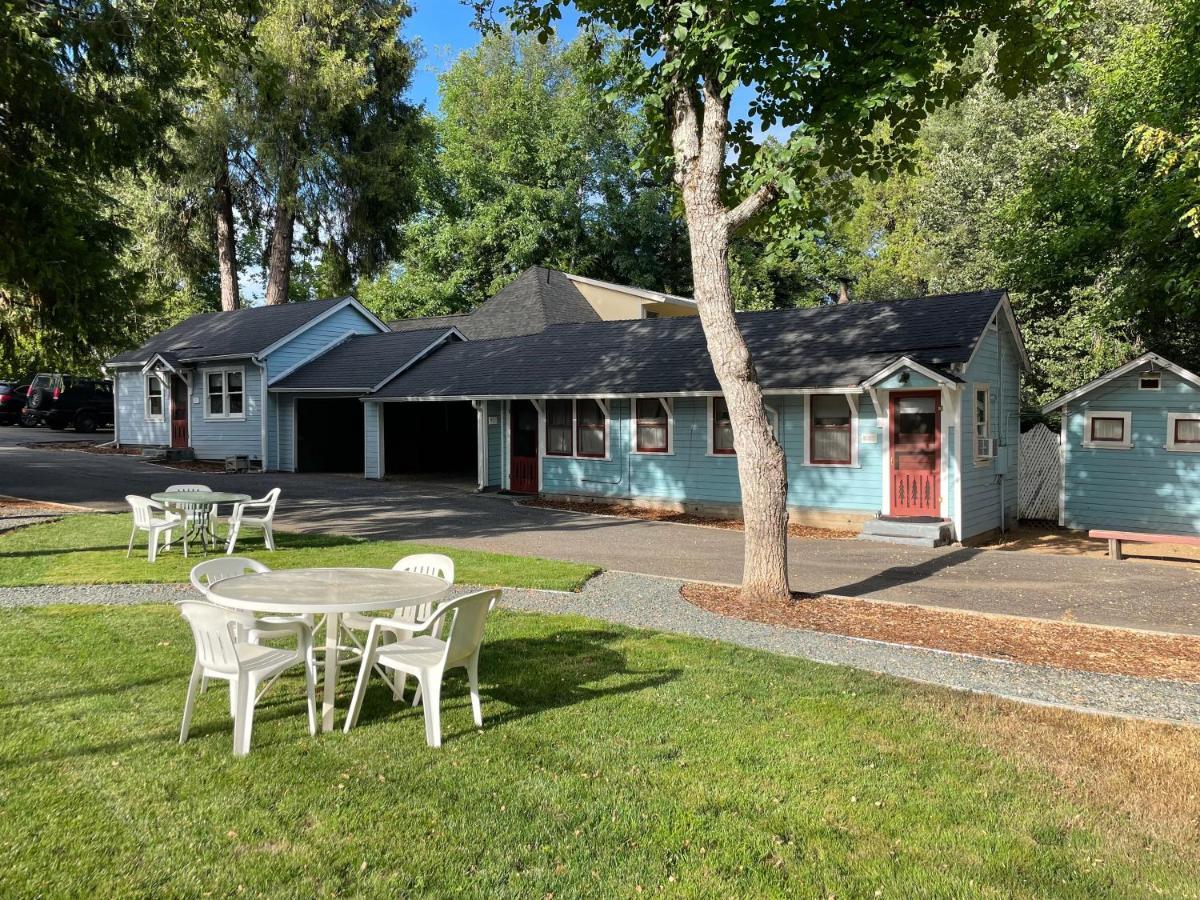 Piety Hill Motel
