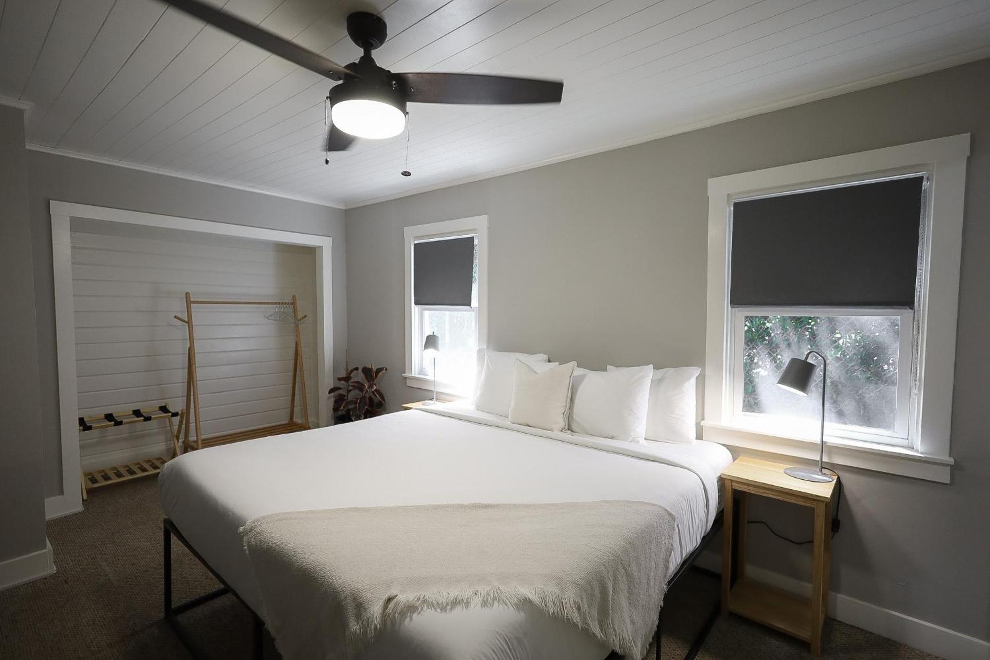 Piety Hill Motel 2*